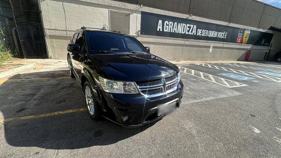 DODGE JOURNEY 3.6 RT V6 GASOLINA 4P AUTOMÁTICO DODGE JOURNEY 3.6 RT V6 GASOLINA 4P AUTOMÁTICO